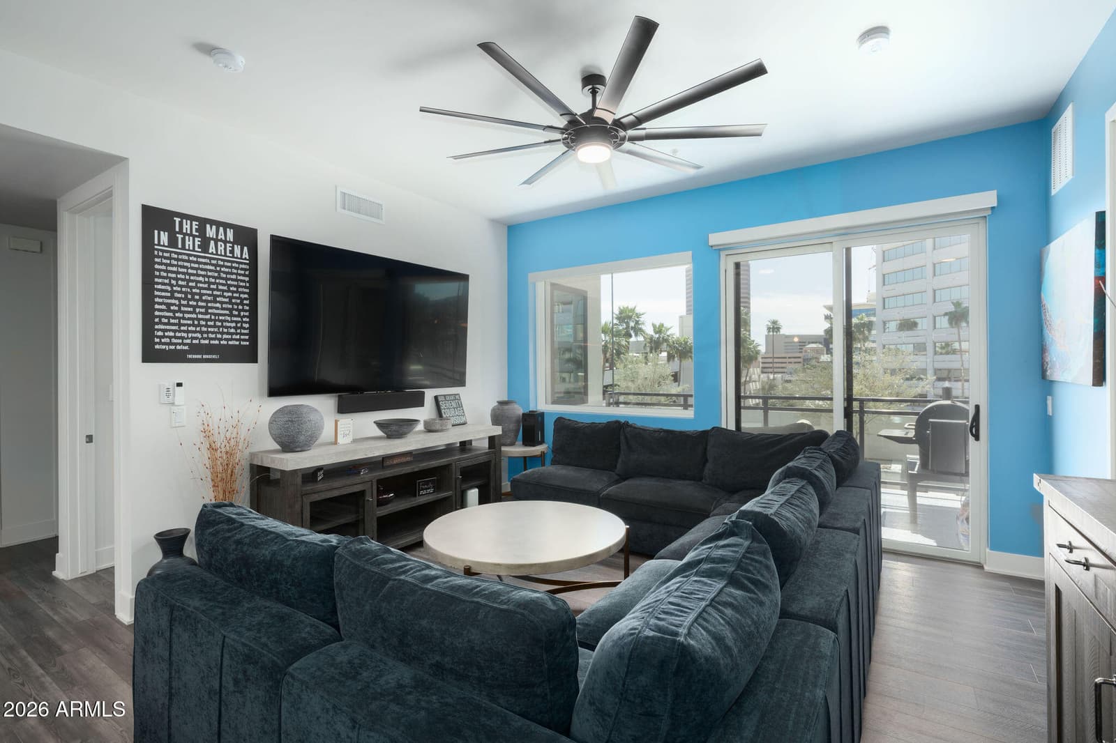 3131 N Central Avenue 4011, Phoenix, AZ 85012 — photo 4 of 42