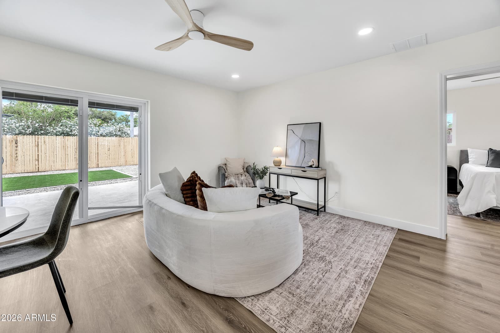 4246 N 10TH Place, Phoenix, AZ 85014 — photo 12 of 23
