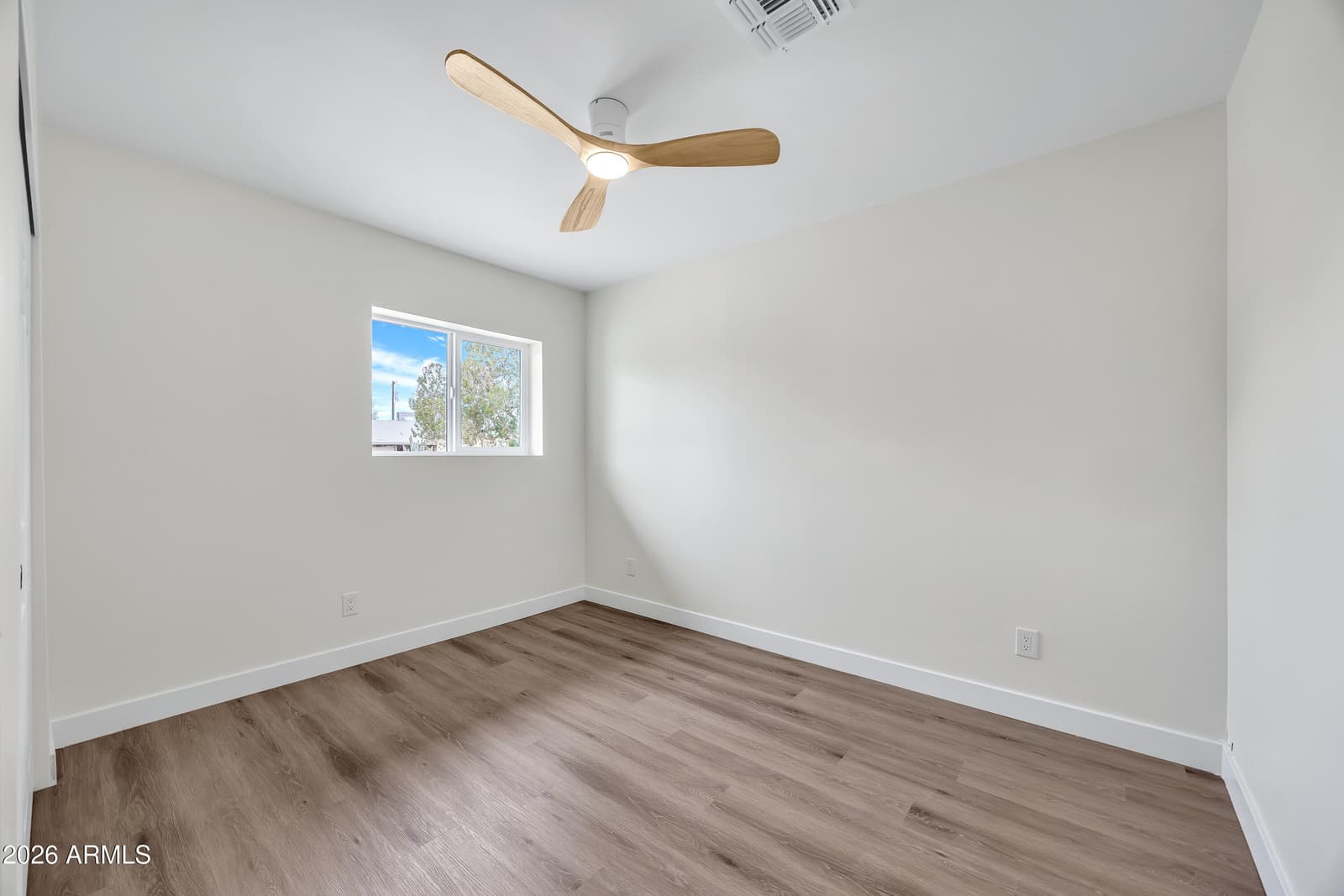 4246 N 10TH Place, Phoenix, AZ 85014 — photo 18 of 23