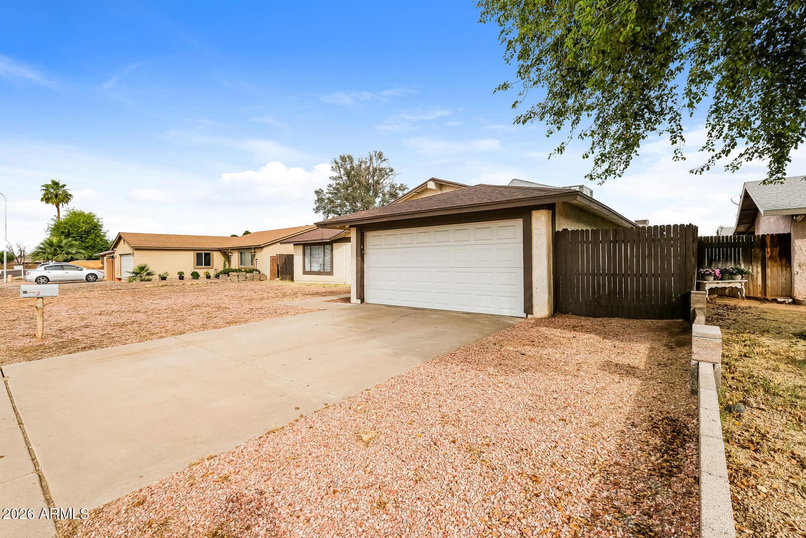 5608 W ALICE Avenue, Glendale, AZ 85302 — photo 3 of 21