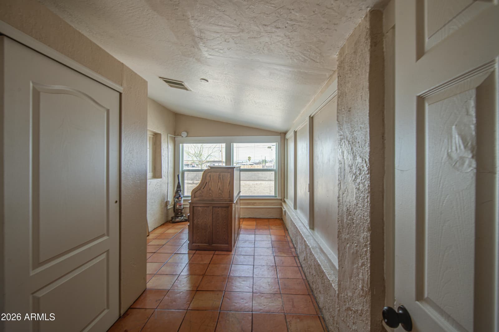 455 S Elizabeth Street, Florence, AZ 85132 — photo 9 of 26