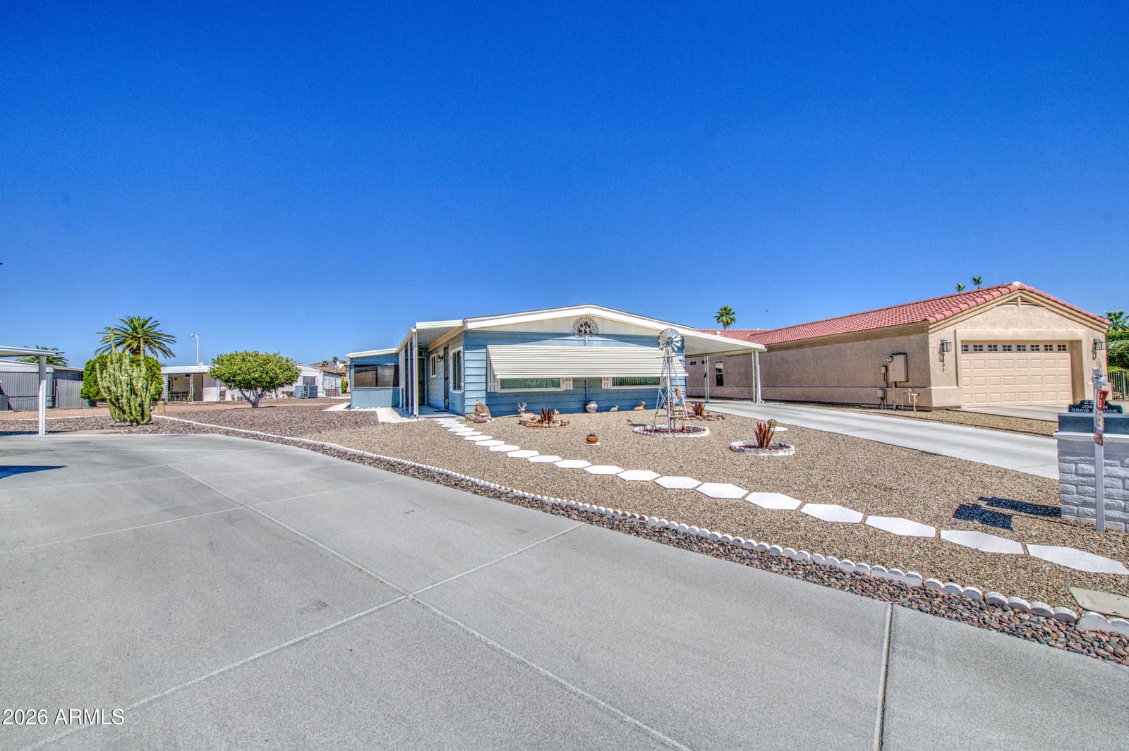 2305 N Floyd Drive, Mesa, AZ 85215 — photo 4 of 43