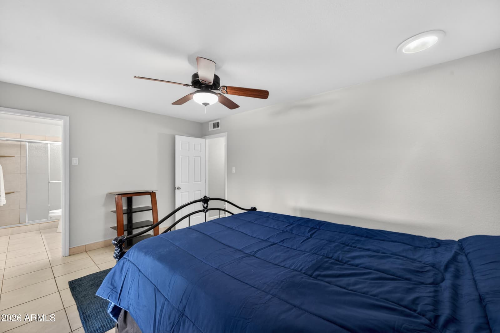 713 E Alameda Drive, Tempe, AZ 85282 — photo 14 of 34