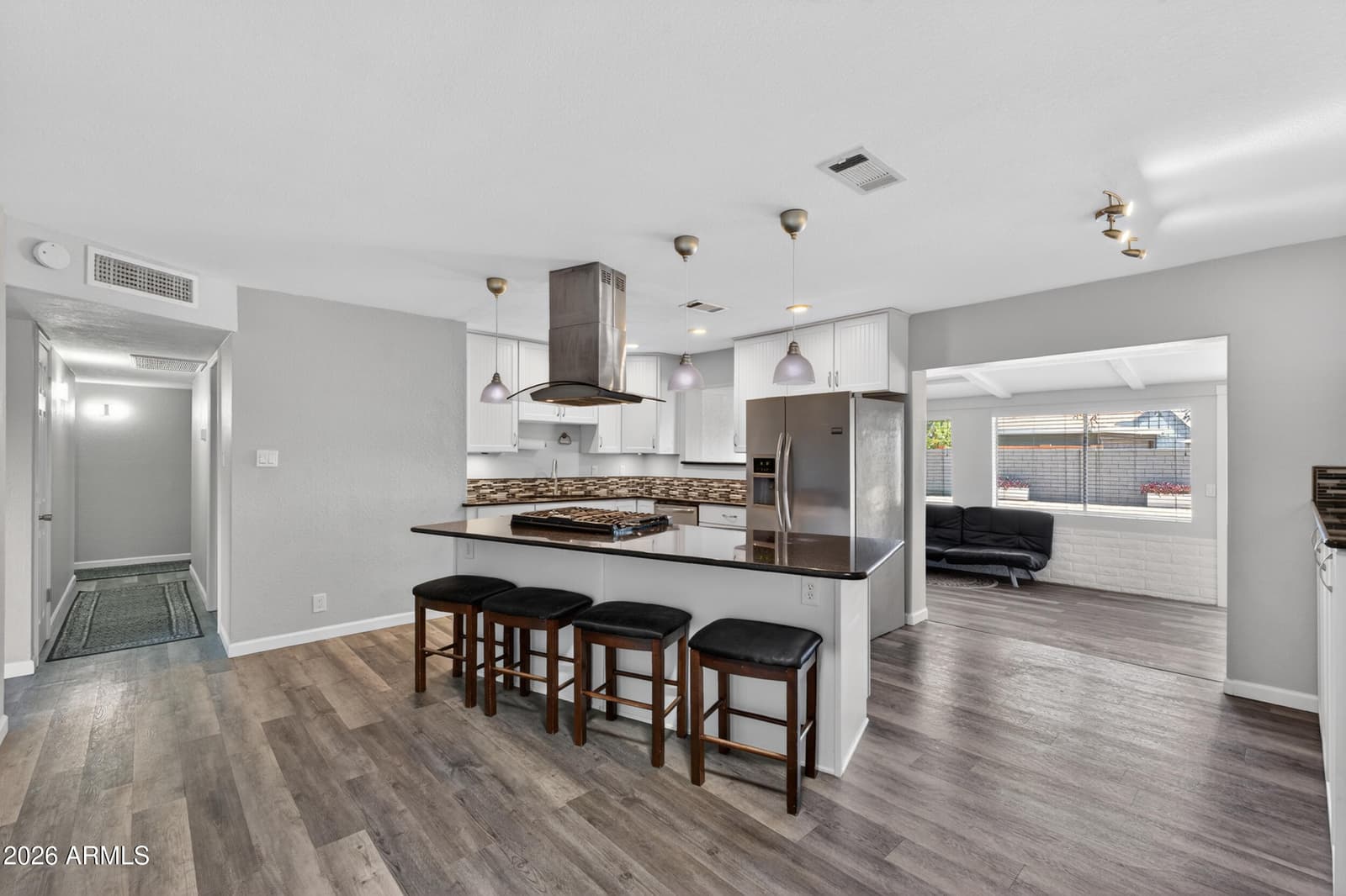 713 E Alameda Drive, Tempe, AZ 85282 — photo 8 of 34