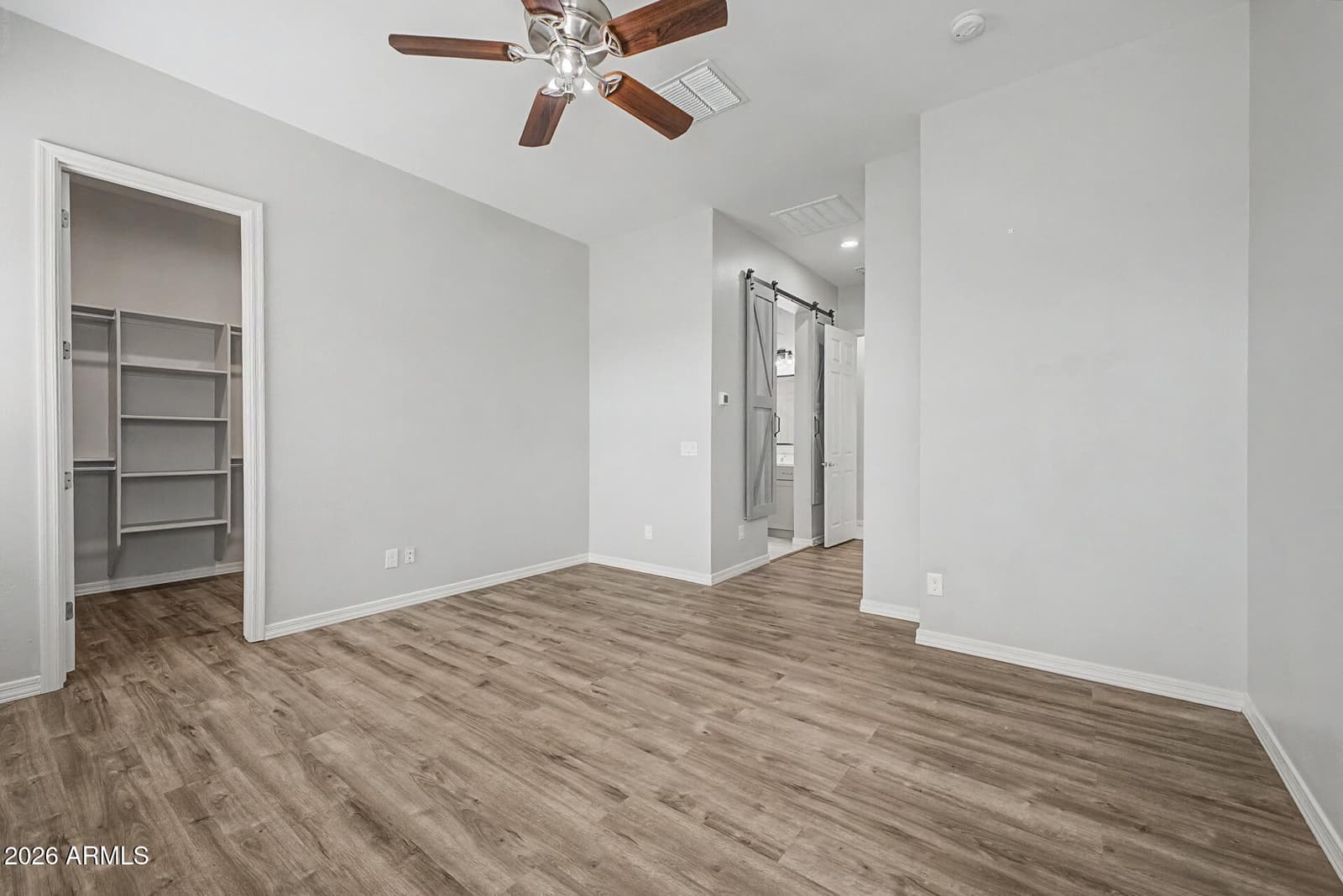 927 S SOHO Lane, Chandler, AZ 85225 — photo 19 of 47