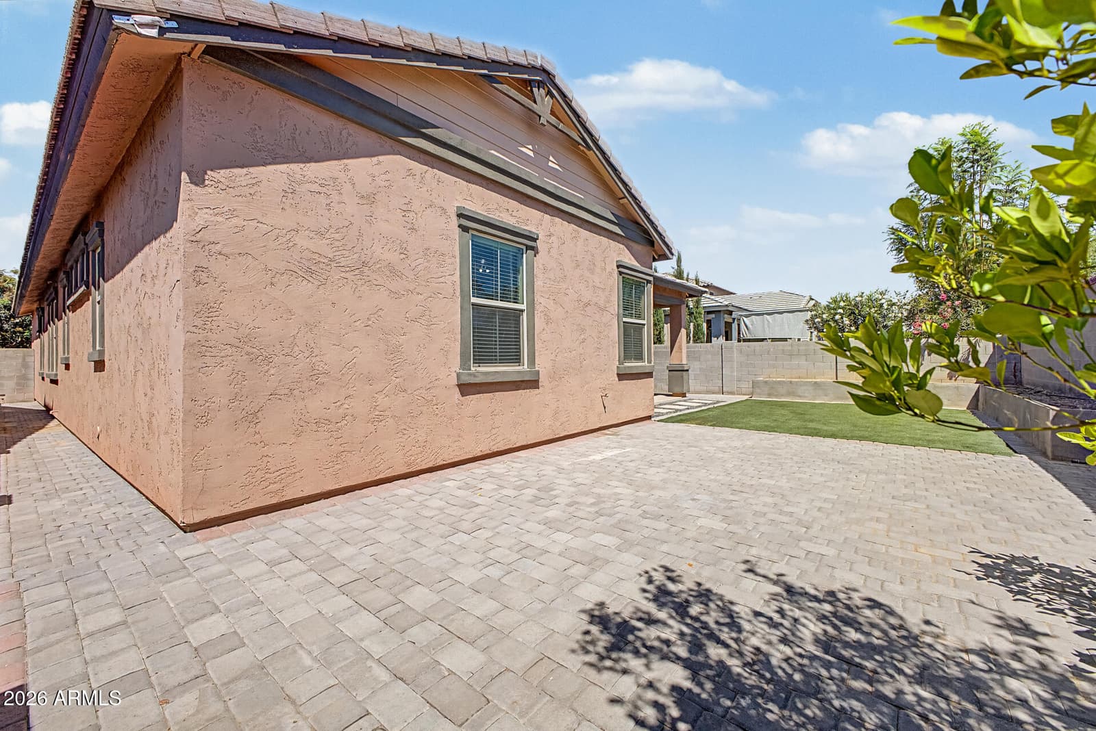 927 S SOHO Lane, Chandler, AZ 85225 — photo 36 of 47