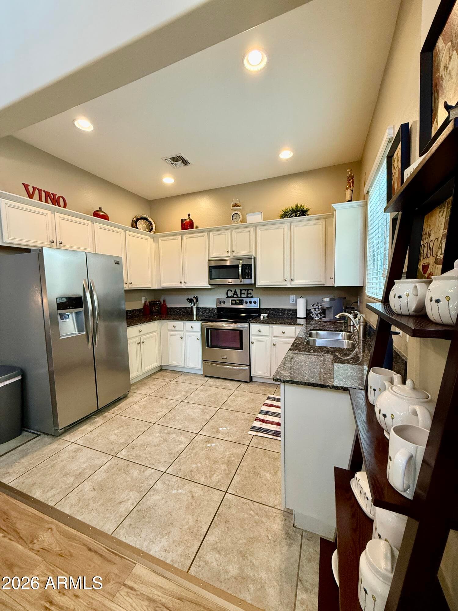 1367 S COUNTRY CLUB Drive 1019, Mesa, AZ 85210 — photo 15 of 42