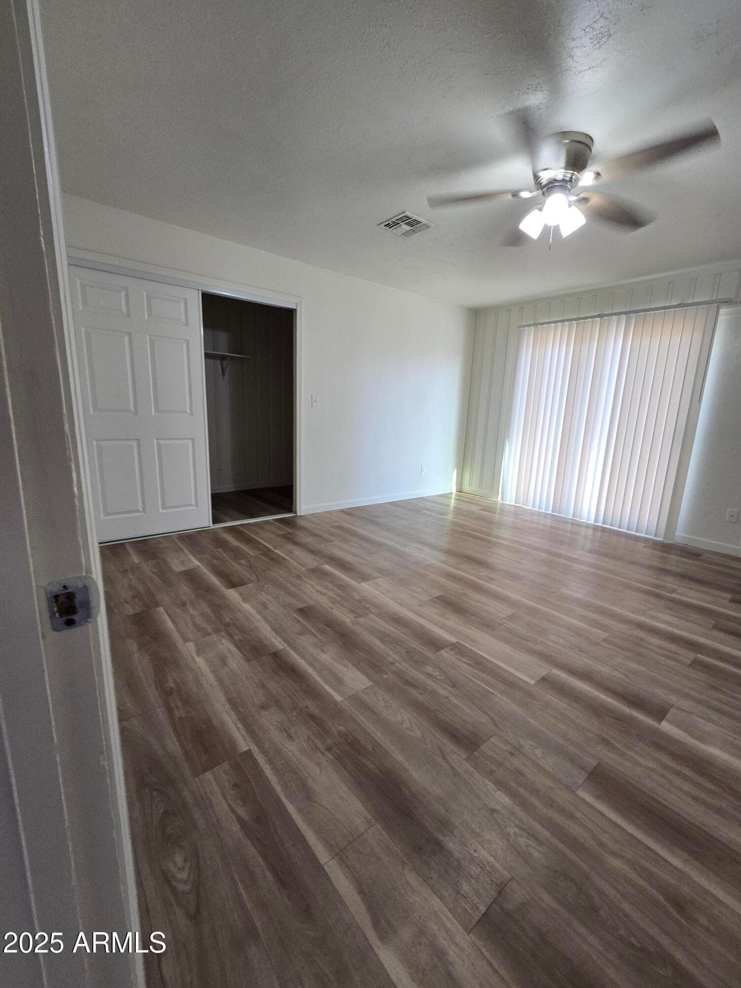 4924 W Catalina Drive, Phoenix, AZ 85031 — photo 9 of 26