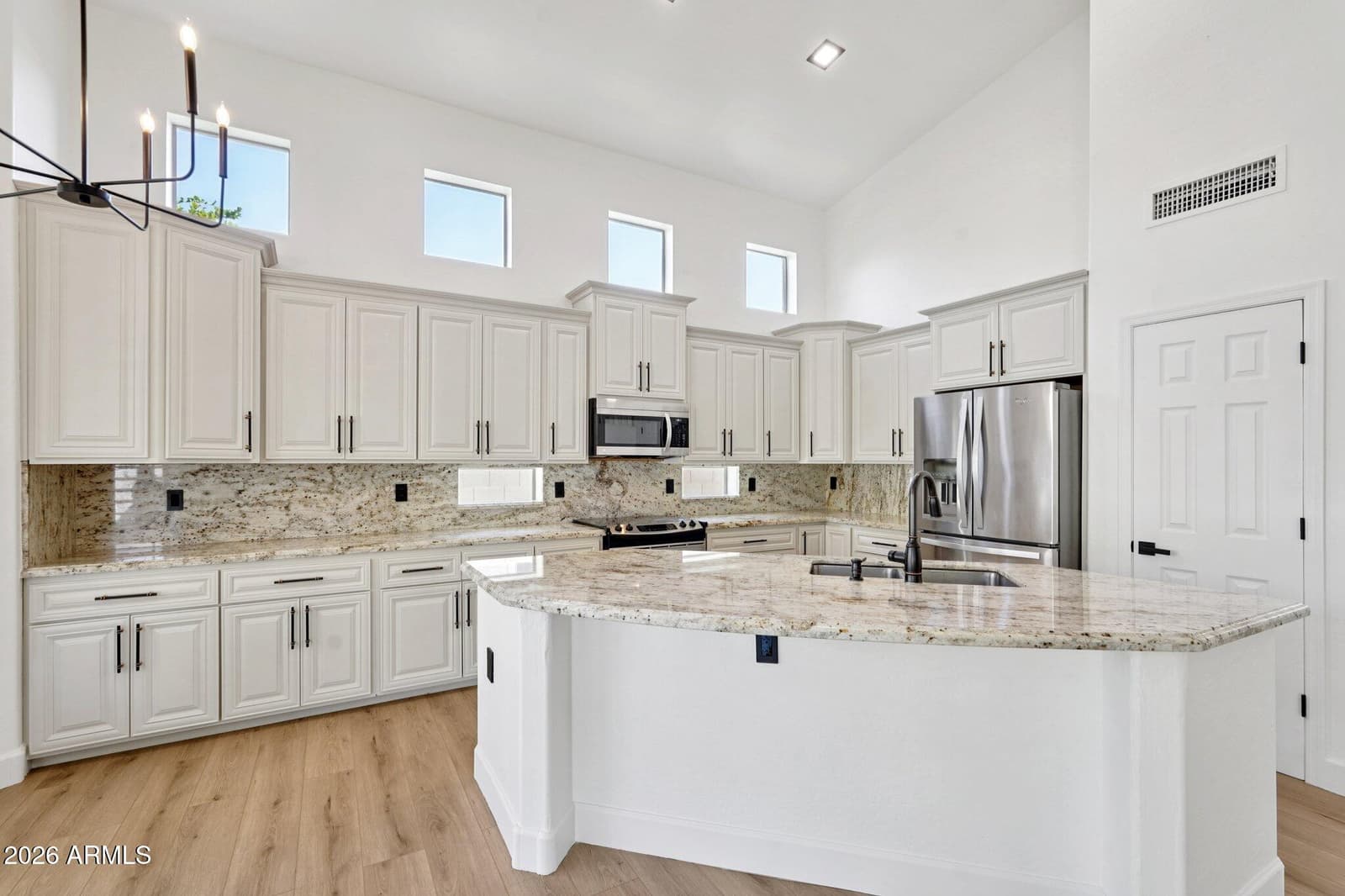 7788 E PHANTOM Way, Scottsdale, AZ 85255 — photo 10 of 52