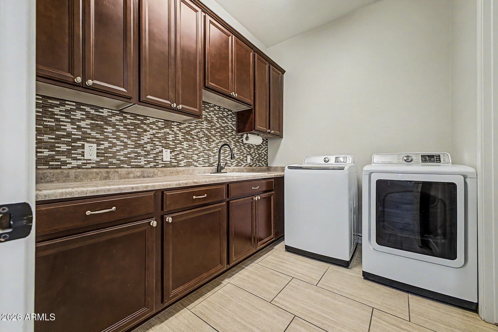 5387 S FOREST Avenue, Gilbert, AZ 85298 — photo 43 of 65