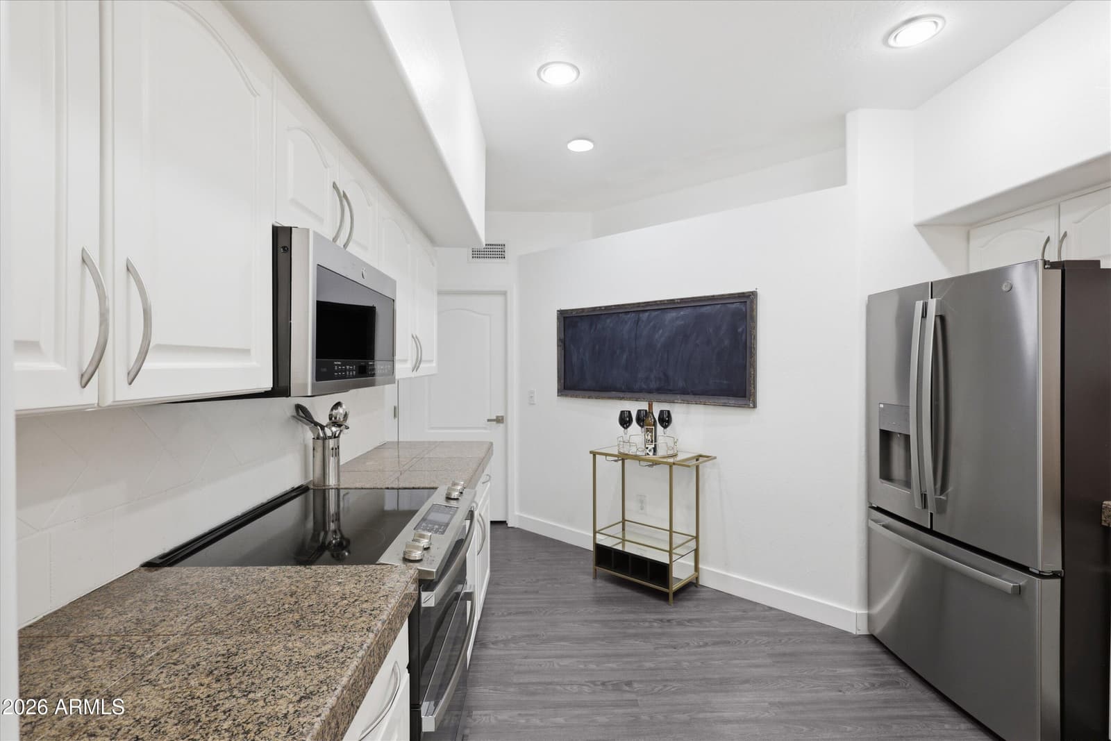 1747 E Northern Avenue 140, Phoenix, AZ 85020 — photo 15 of 54