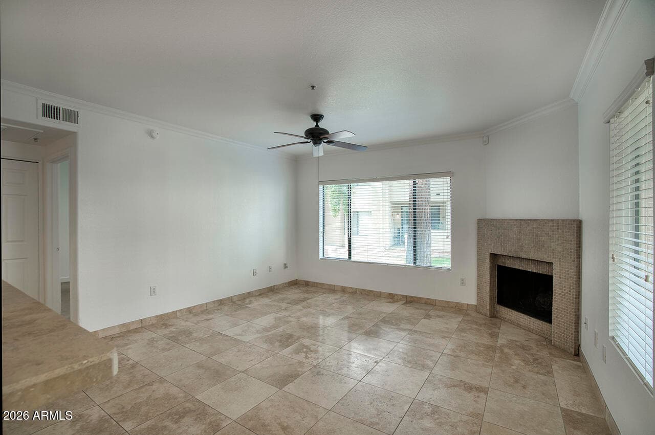 750 E Northern Avenue 1055, Phoenix, AZ 85020 — photo 4 of 20