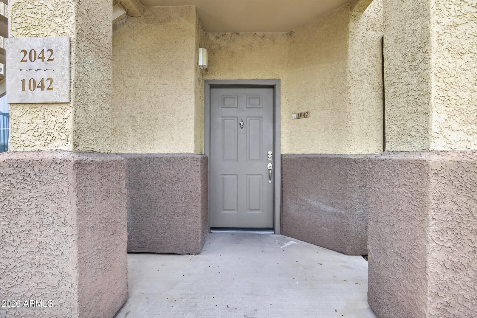 2134 E BROADWAY Road 1042, Tempe, AZ 85282 — photo 3 of 33