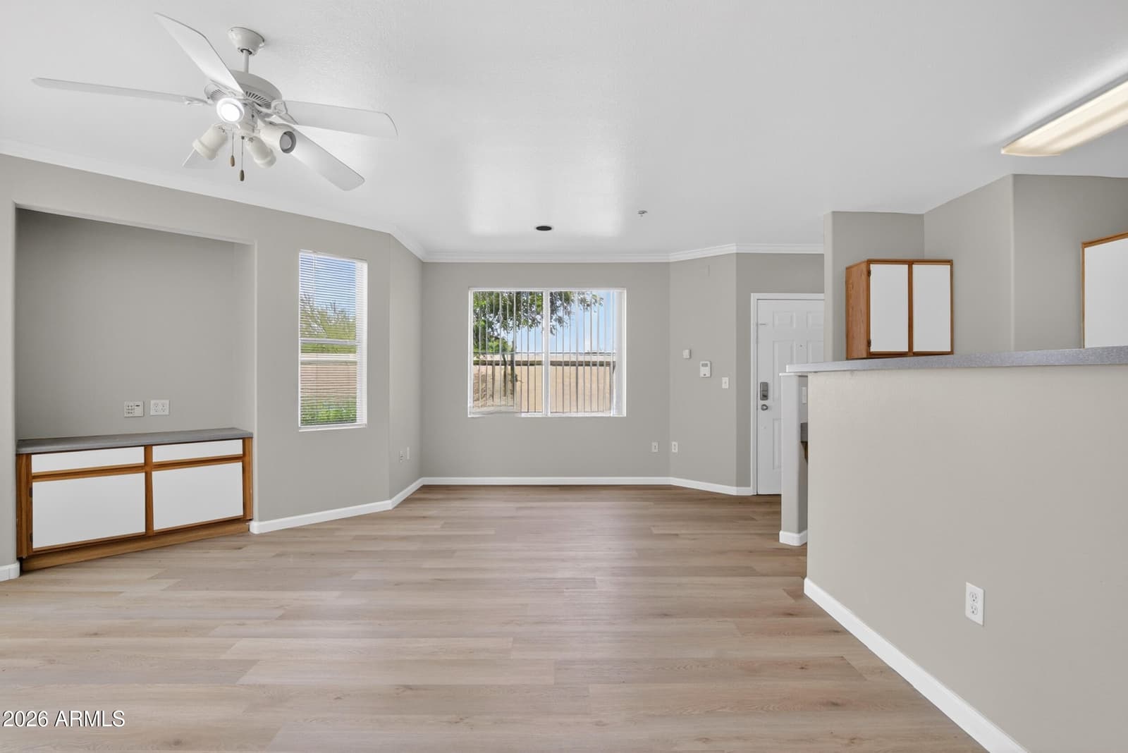 2134 E BROADWAY Road 1042, Tempe, AZ 85282 — photo 4 of 33