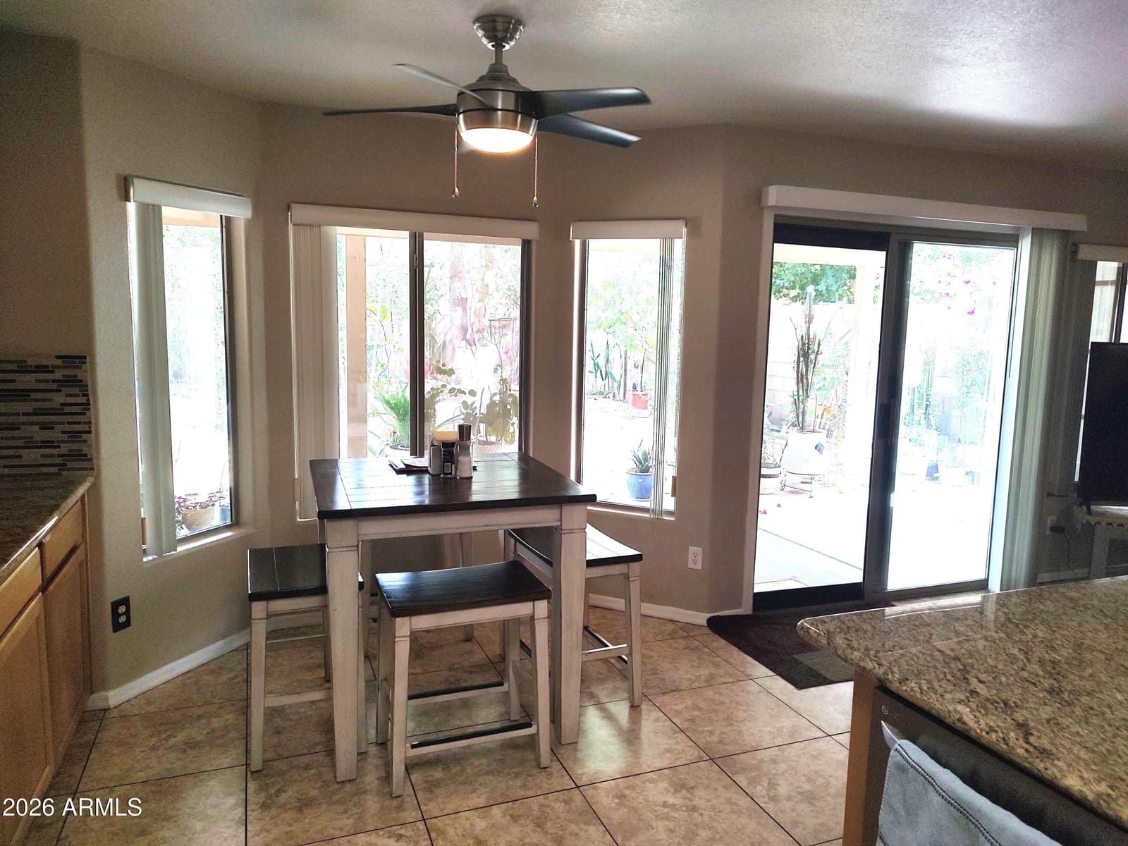 6510 W Chisum Trail, Phoenix, AZ 85083 — photo 9 of 31