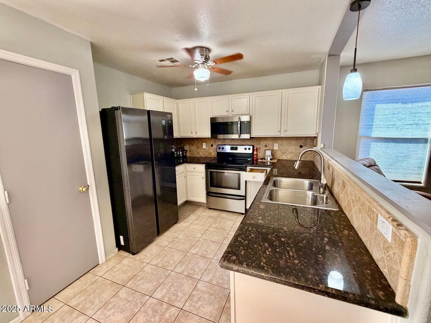 5989 E SUNRISE Circle, Florence, AZ 85132 — photo 3 of 20