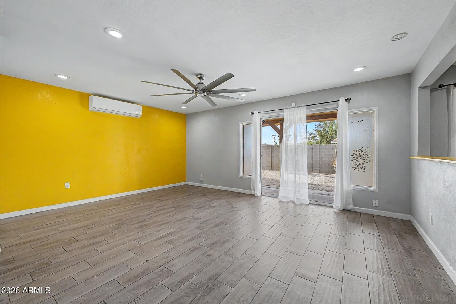4738 W Fairmount Avenue, Phoenix, AZ 85031 — photo 5 of 26
