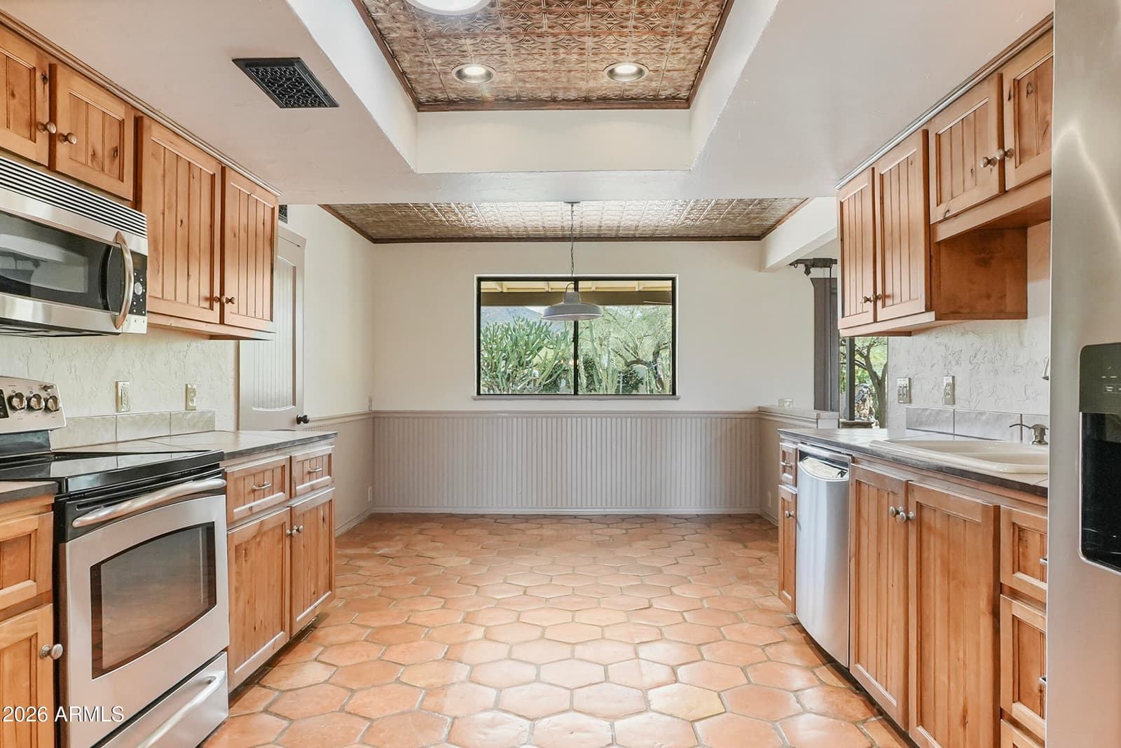 7710 E ARROYO Road, Cave Creek, AZ 85331 — photo 13 of 48
