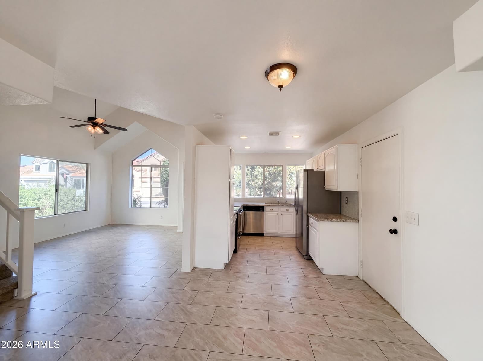 1114 S TIAGO Drive, Gilbert, AZ 85233 — photo 7 of 20