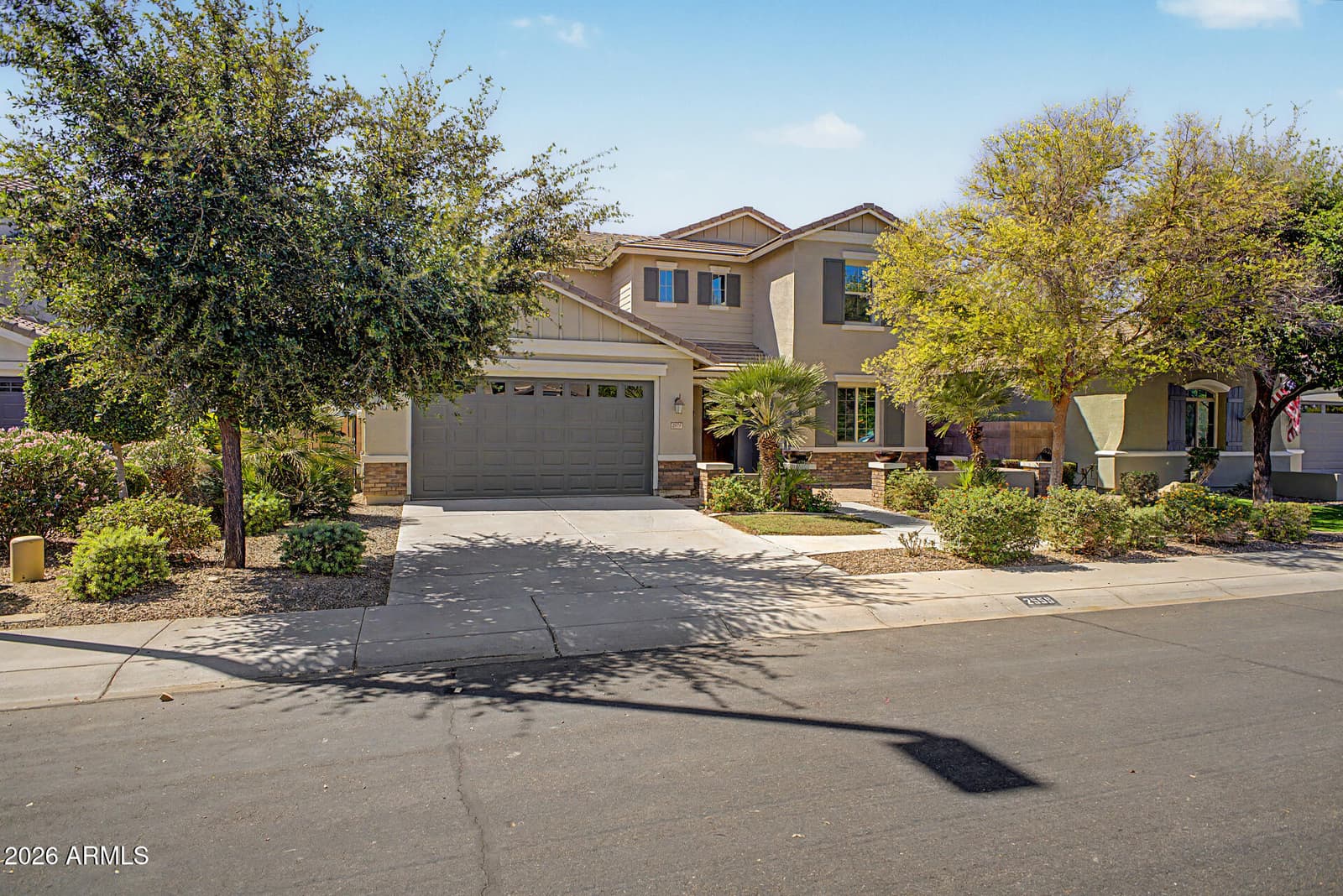 2559 E Penedes Drive, Gilbert, AZ 85298 — photo 3 of 74
