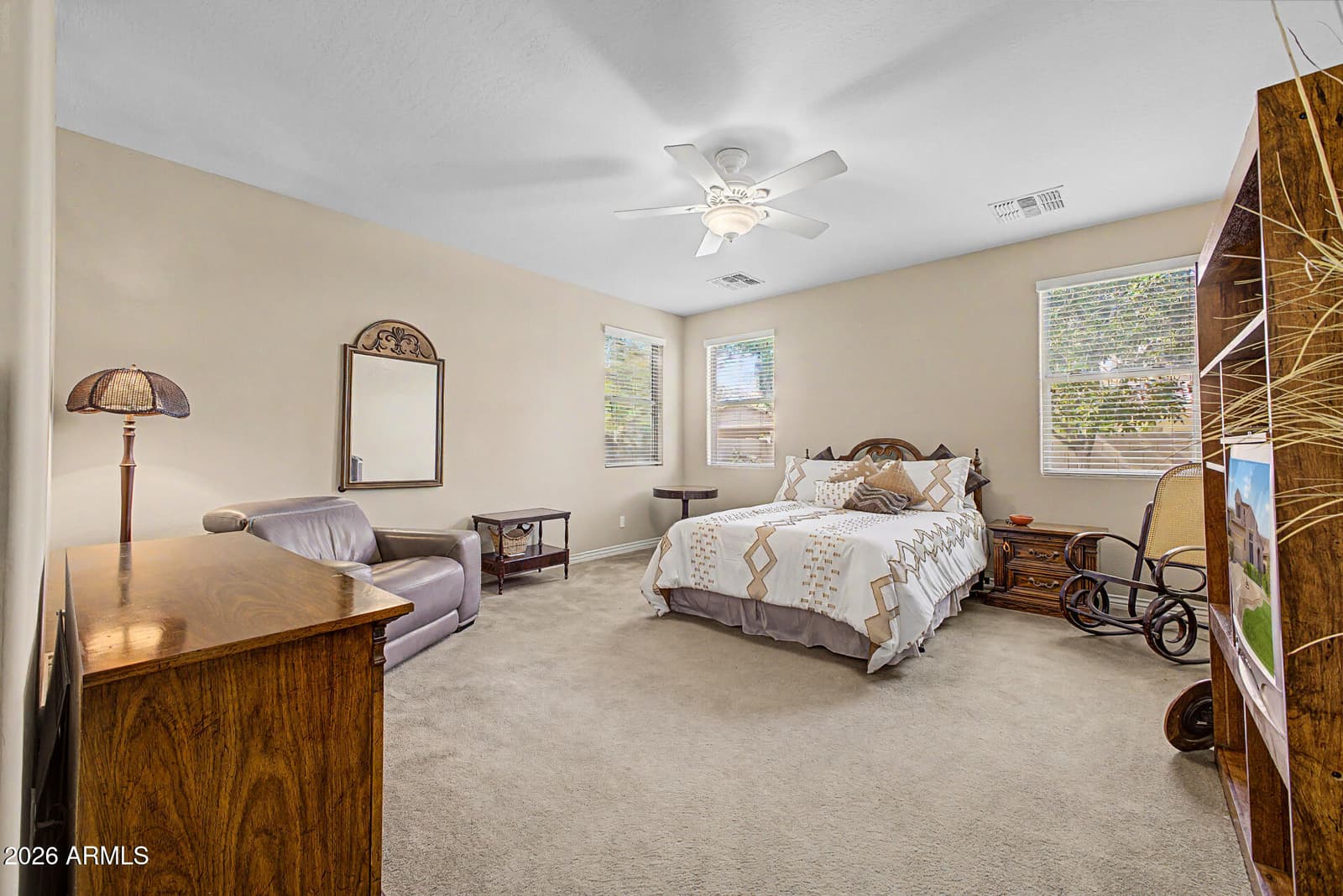 3334 E GRAND CANYON Drive, Chandler, AZ 85249 — photo 31 of 62
