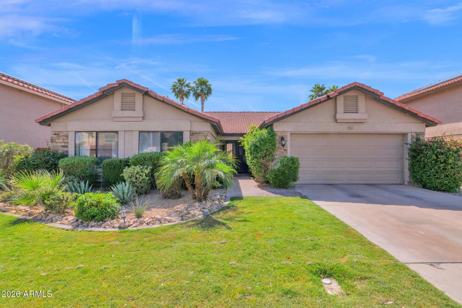 410 S JAY Street, Chandler, AZ 85225 — photo 1 of 34