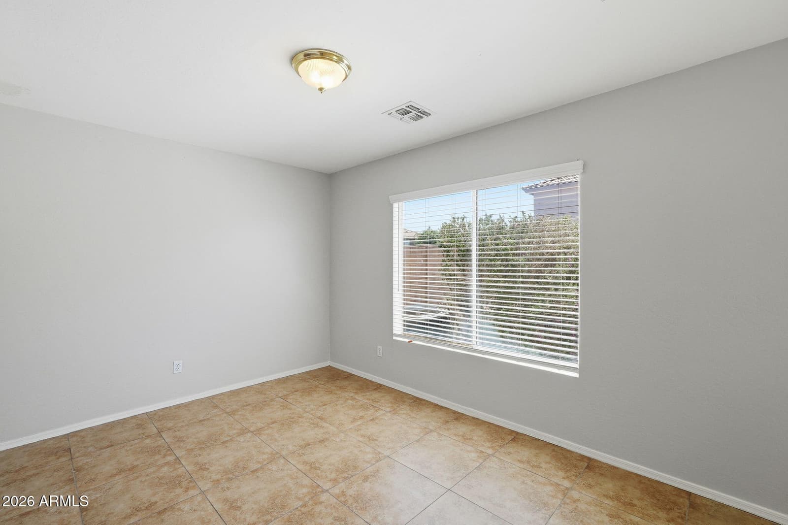 11239 W ROMA Avenue, Phoenix, AZ 85037 — photo 14 of 36