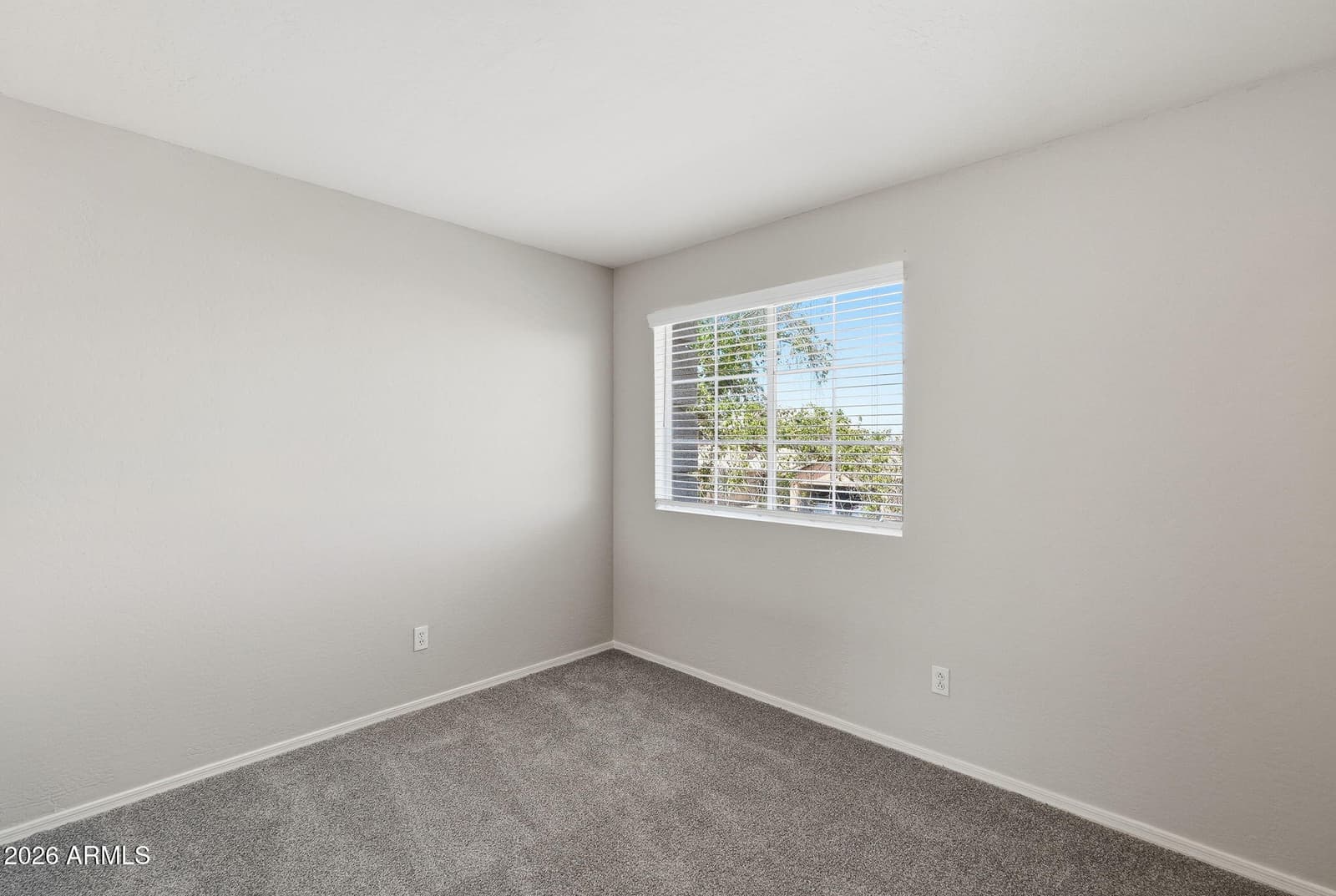 11239 W ROMA Avenue, Phoenix, AZ 85037 — photo 15 of 36
