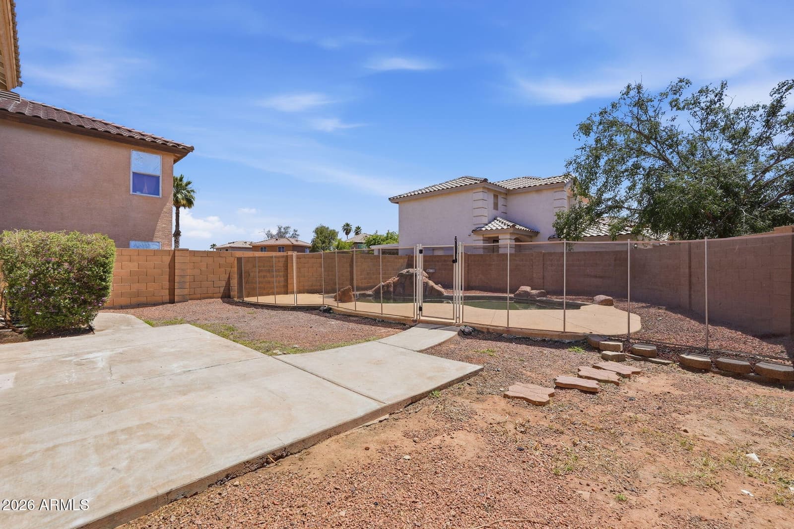 11239 W ROMA Avenue, Phoenix, AZ 85037 — photo 34 of 36