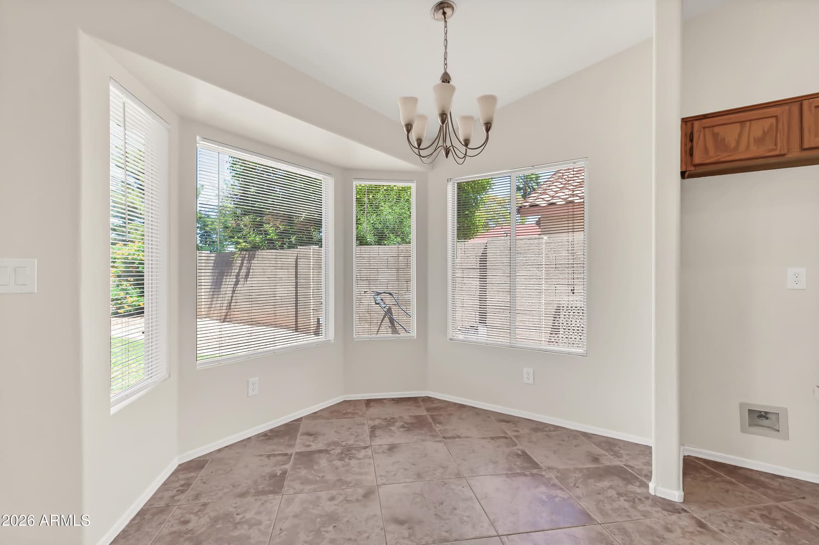 5910 W COMMONWEALTH Avenue, Chandler, AZ 85226 — photo 8 of 45