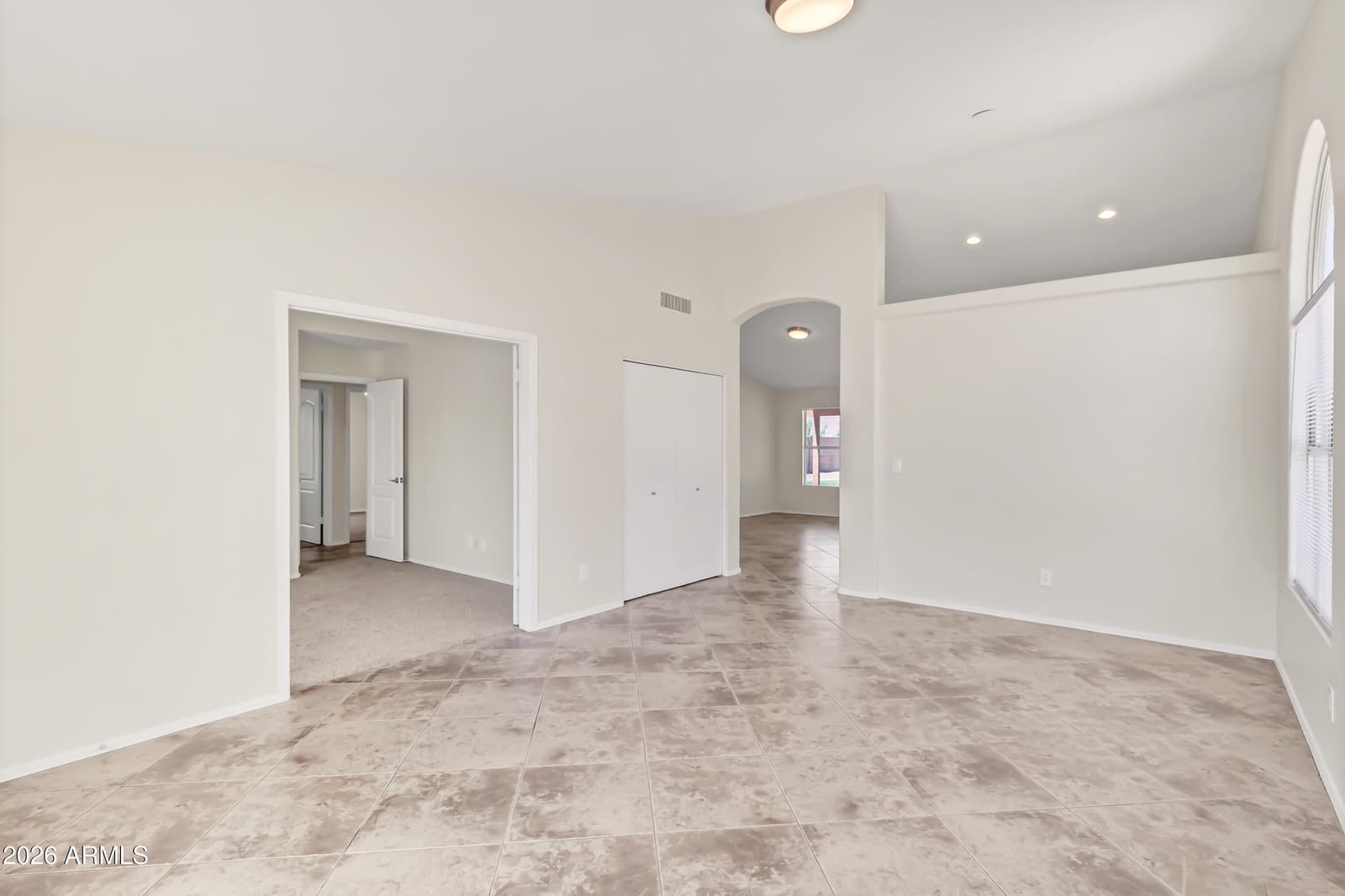 5910 W COMMONWEALTH Avenue, Chandler, AZ 85226 — photo 12 of 45