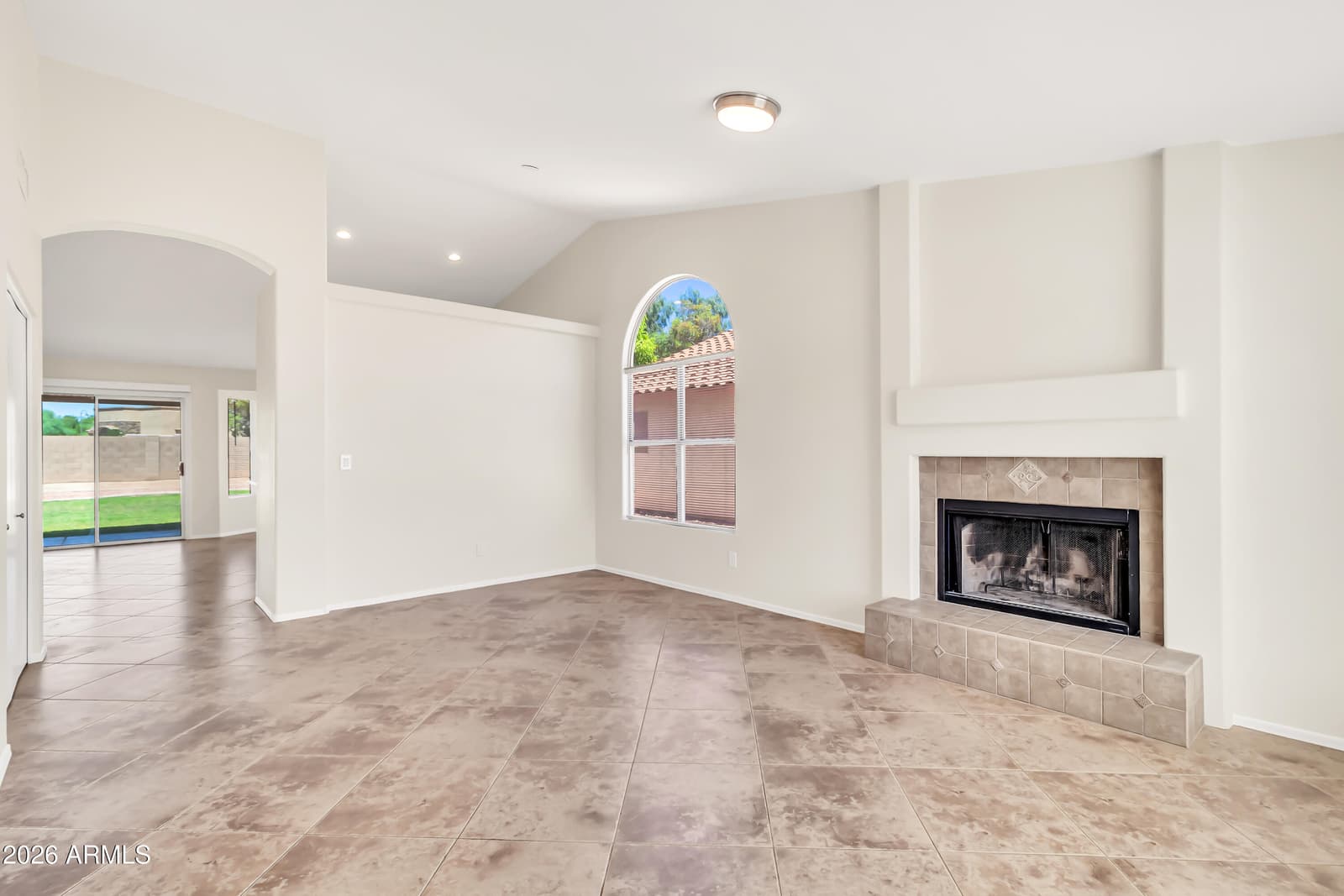 5910 W COMMONWEALTH Avenue, Chandler, AZ 85226 — photo 13 of 45