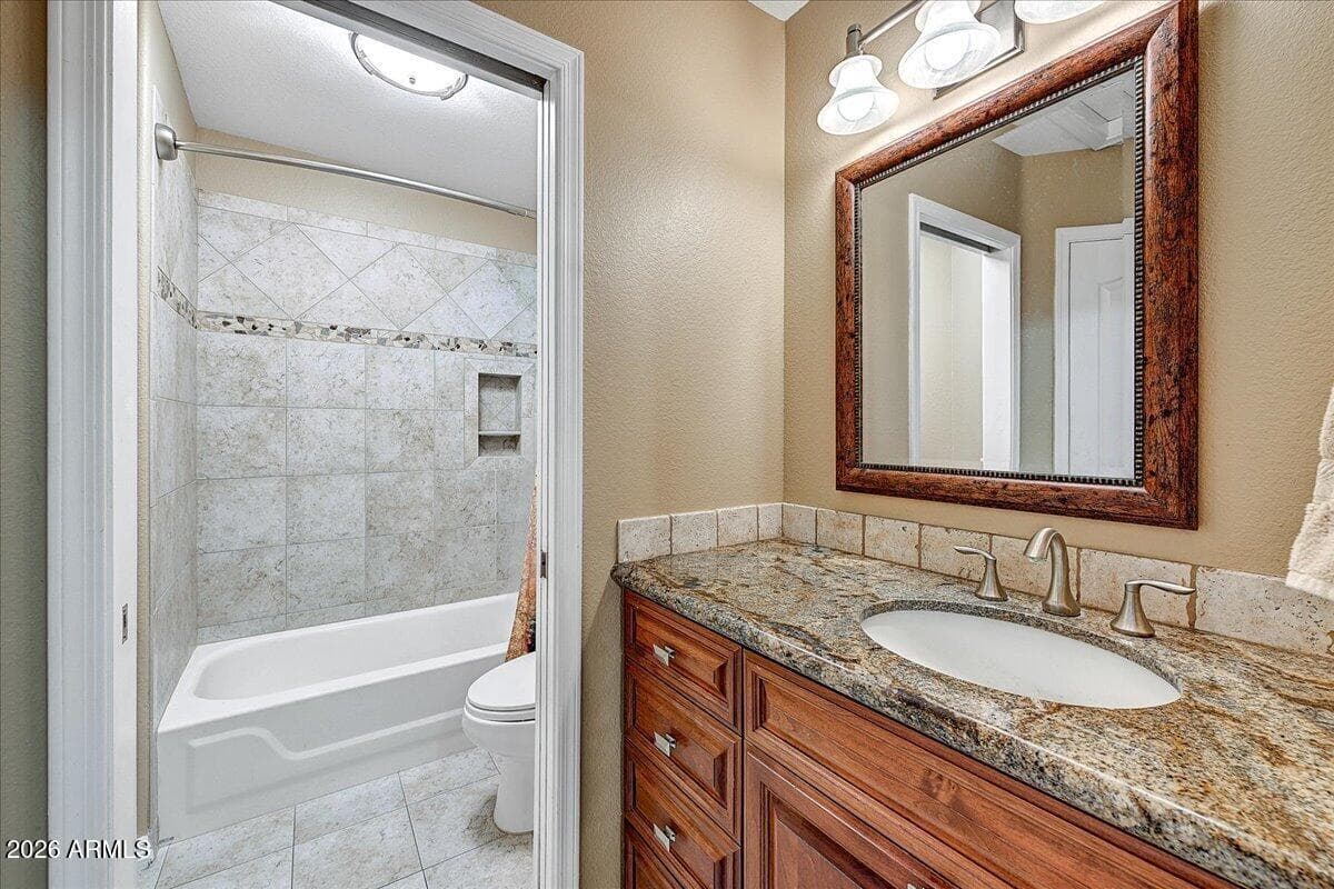 1054 E GOLDEN Court, Chandler, AZ 85225 — photo 38 of 53