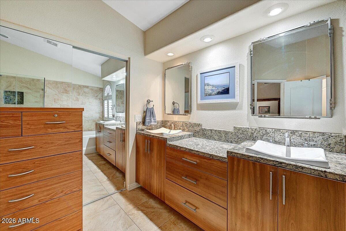 1054 E GOLDEN Court, Chandler, AZ 85225 — photo 31 of 53