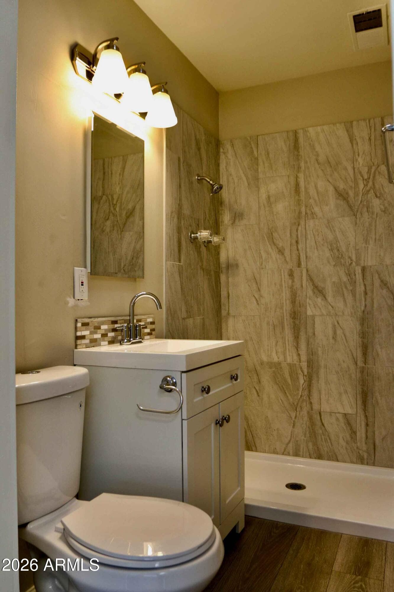 3824 N 8th Avenue, Phoenix, AZ 85013 — photo 7 of 21