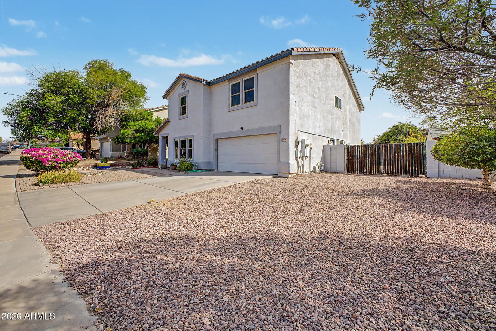 10621 W Sands Drive, Peoria, AZ 85383 — photo 5 of 53