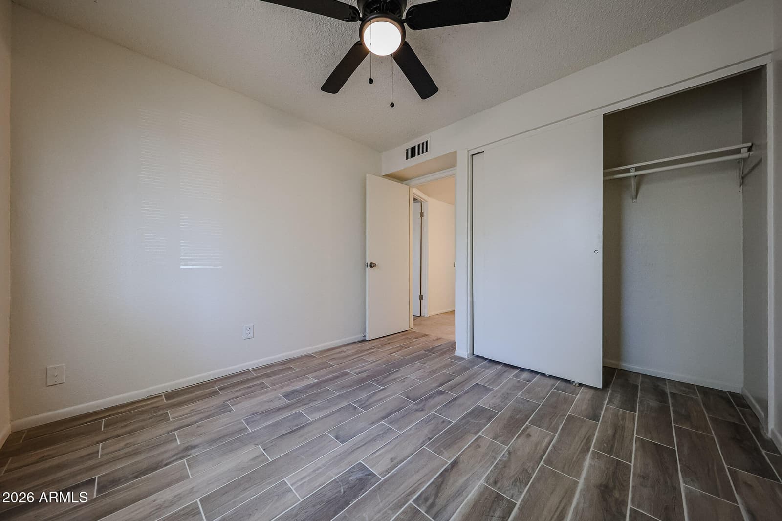 7056 W TAYLOR Street, Phoenix, AZ 85043 — photo 6 of 30