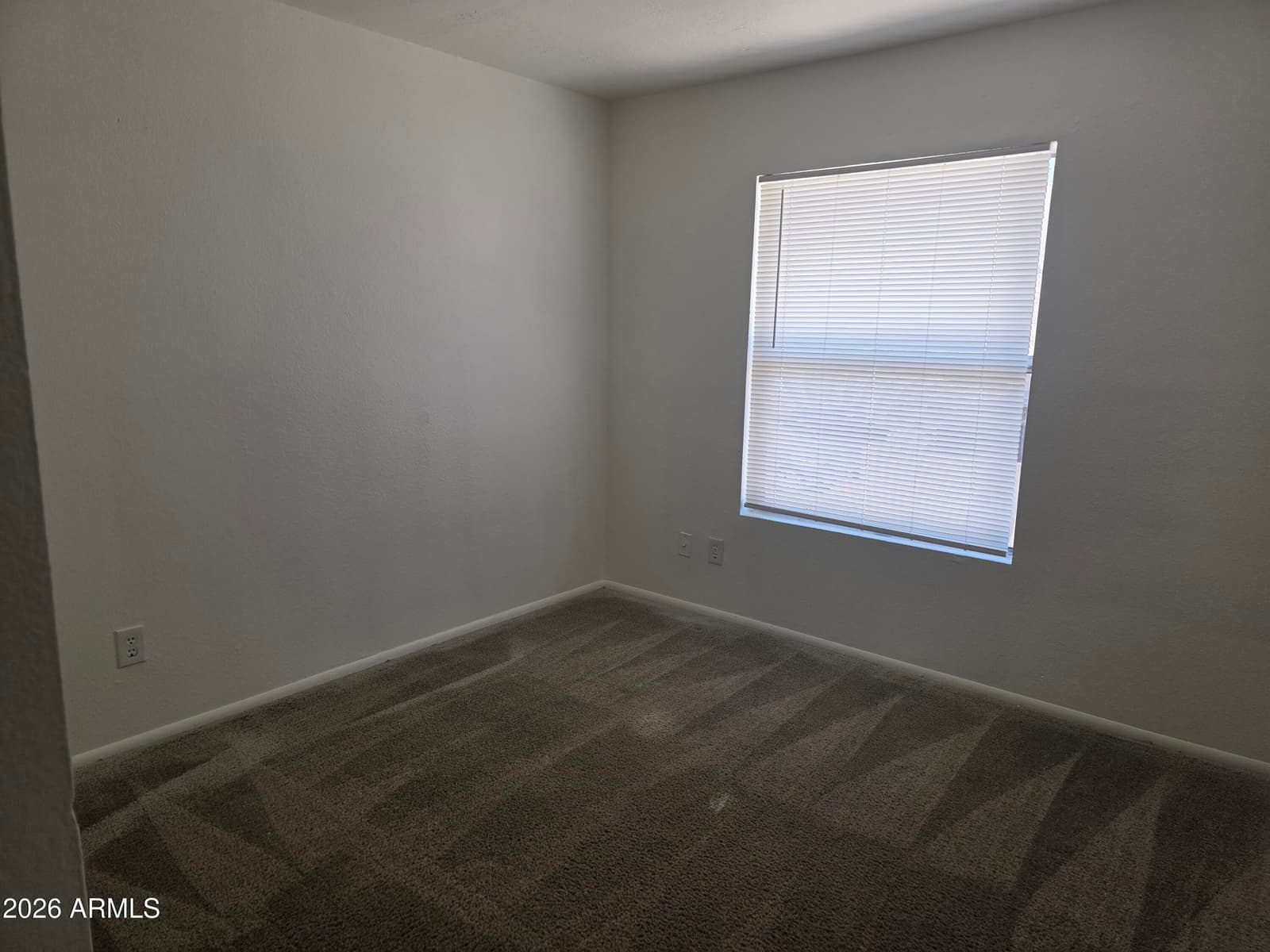 4101 N 69TH Lane 1398, Phoenix, AZ 85033 — photo 9 of 12
