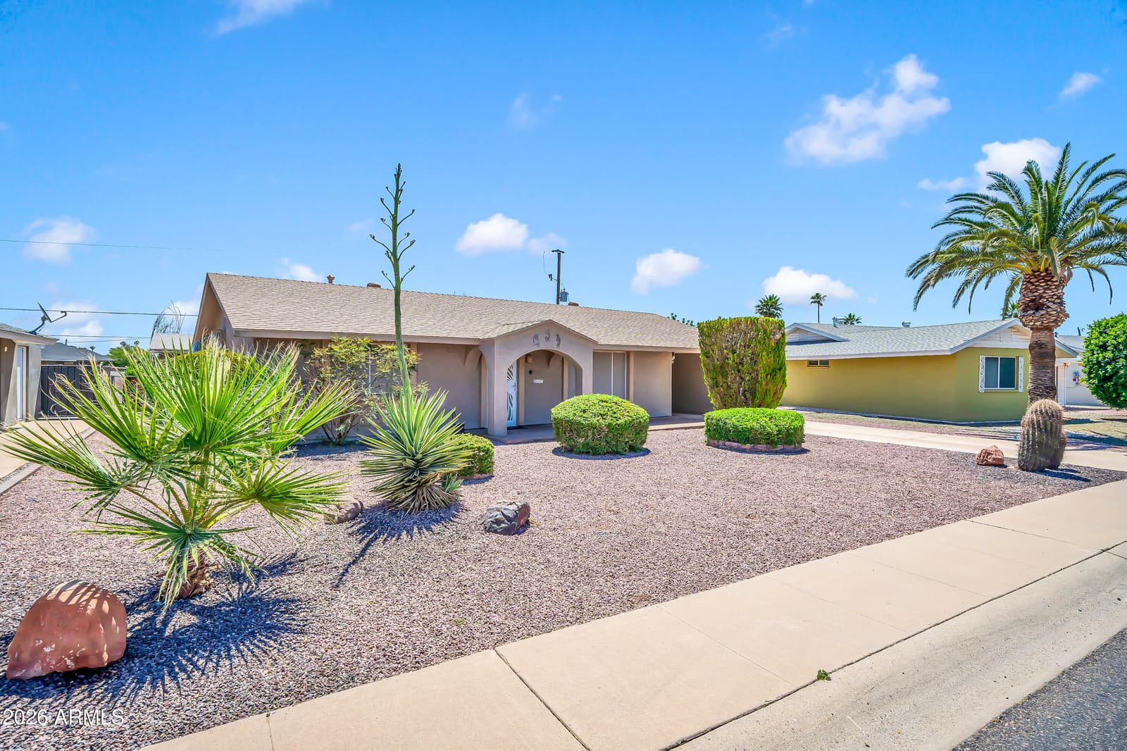 11007 N 109th Avenue, Sun City, AZ 85351 — photo 2 of 44