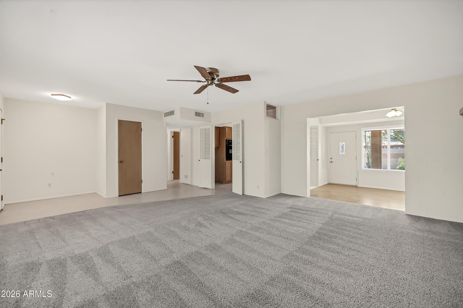 11007 N 109th Avenue, Sun City, AZ 85351 — photo 12 of 44