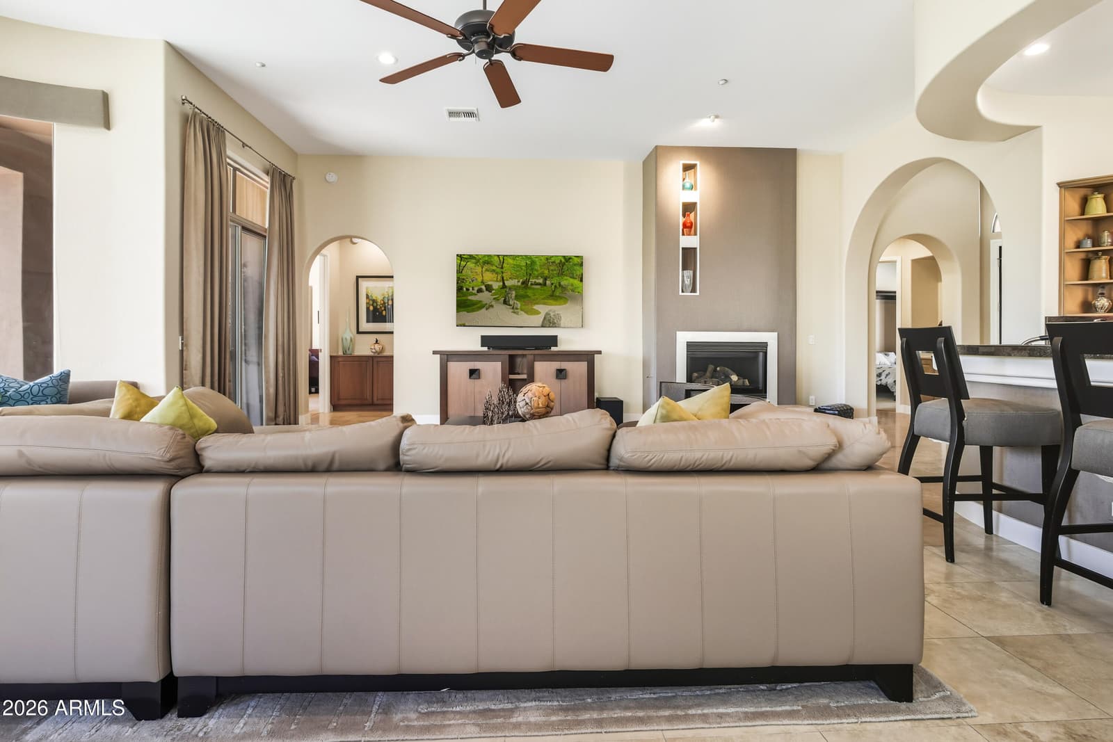 10637 E BLANCHE Drive, Scottsdale, AZ 85255 — photo 7 of 35