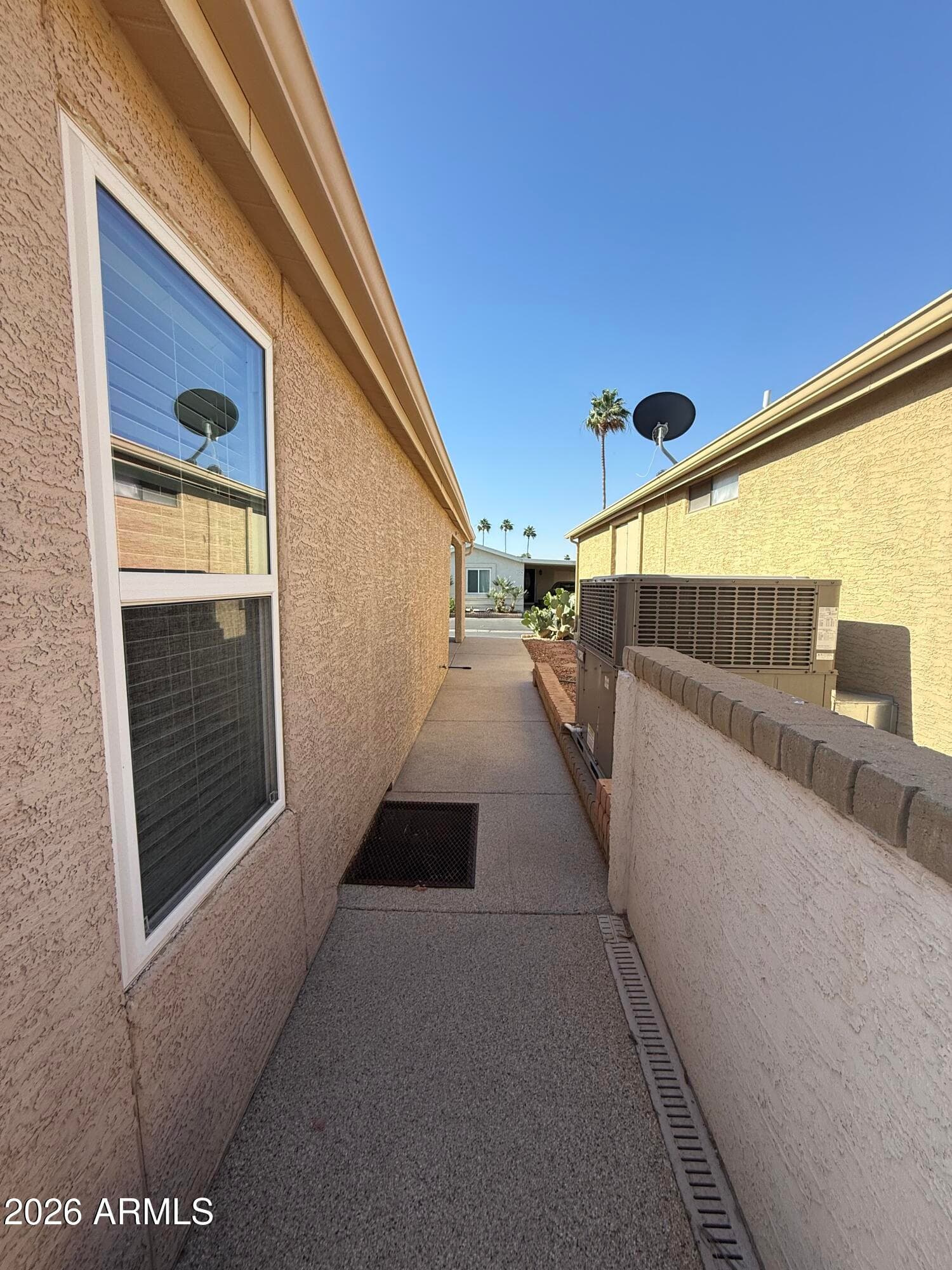 1936 E AUGUSTA Avenue, Chandler, AZ 85249 — photo 22 of 25