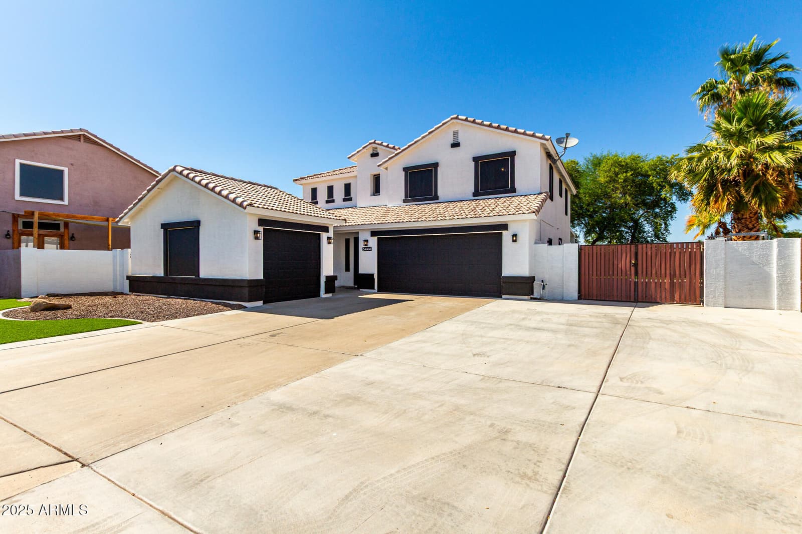 3444 E FLAMINGO Court, Gilbert, AZ 85297 — photo 1 of 29