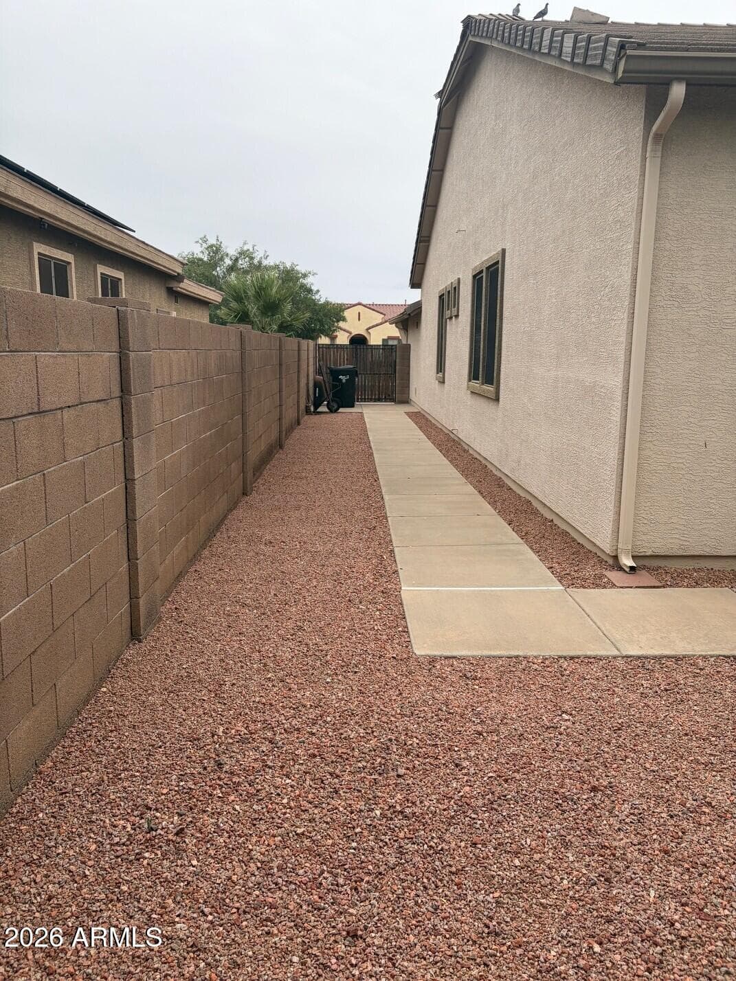 3076 E JUANITA Avenue, Gilbert, AZ 85234 — photo 10 of 46