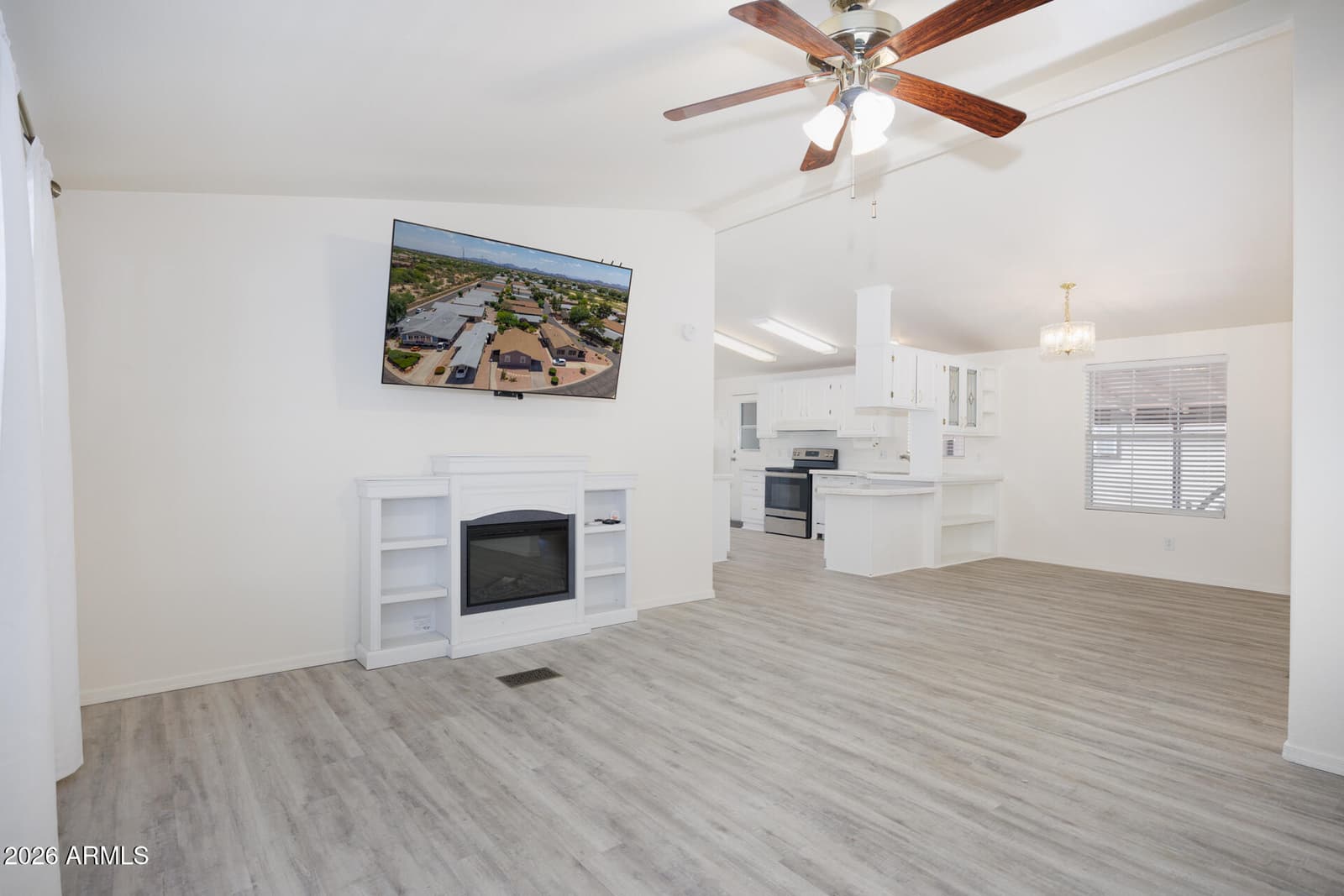 3901 E PINNACLE PEAK Road 295, Phoenix, AZ 85050 — photo 10 of 63