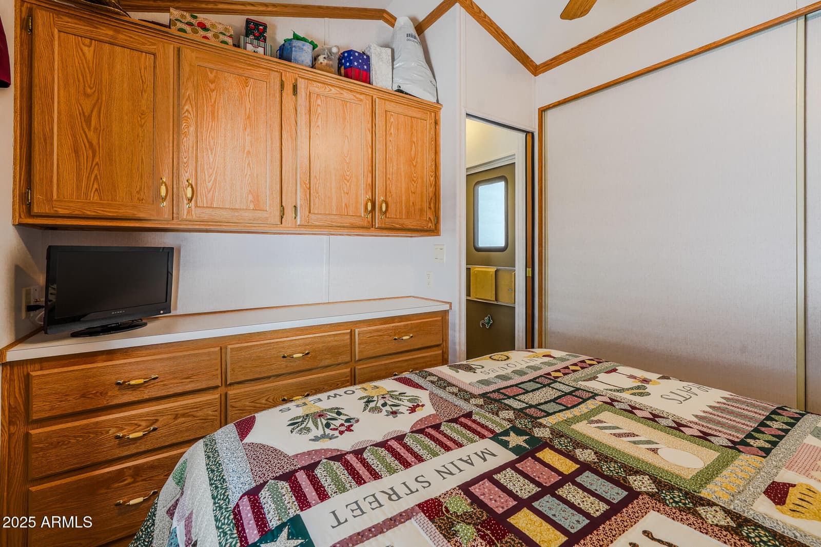 21282 N Escapees Way #409, Congress, AZ 85332 — photo 13 of 33