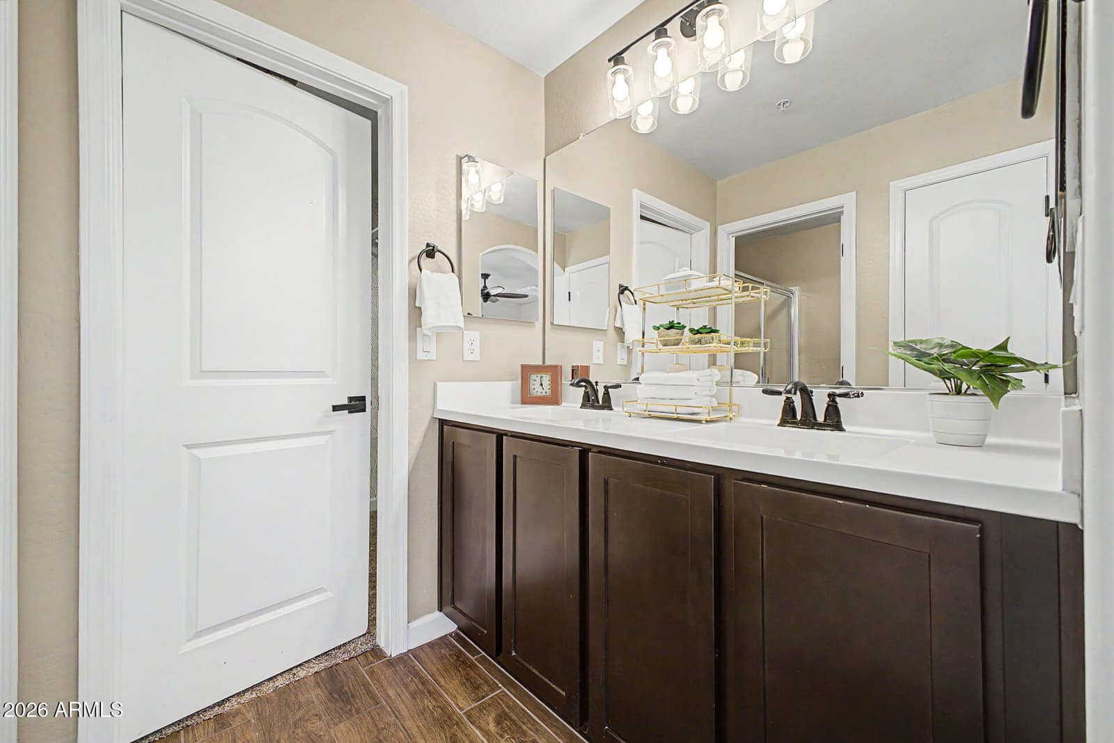 240 W Juniper Avenue 1140, Gilbert, AZ 85233 — photo 10 of 46