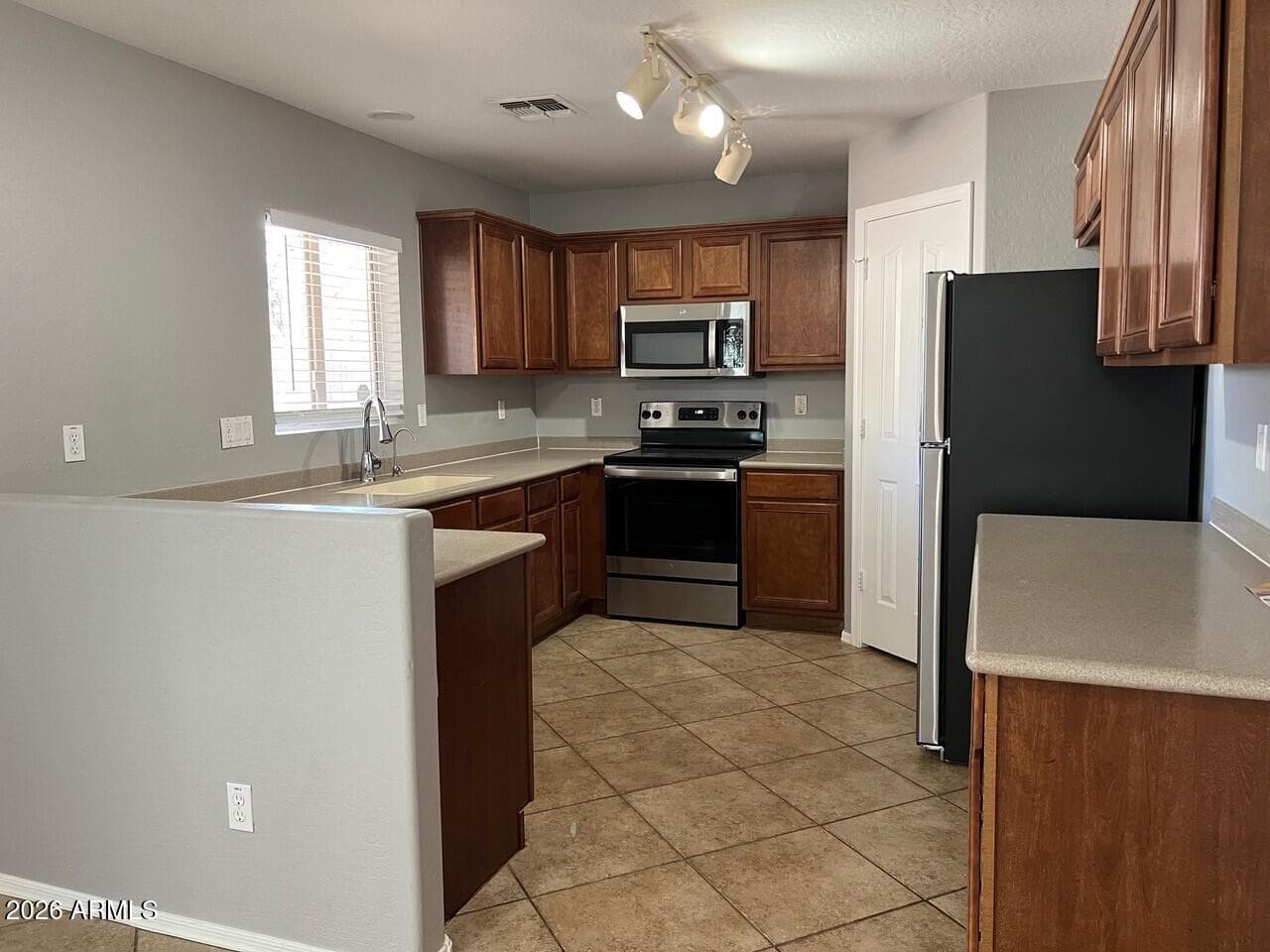 14921 N 172nd Lane, Surprise, AZ 85388 — photo 3 of 16