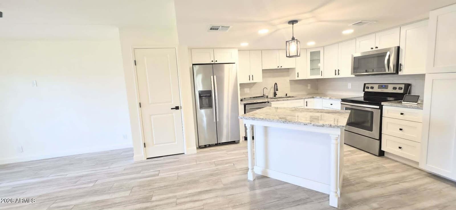 7910 E Camelback Road 104, Scottsdale, AZ 85251 — photo 4 of 26