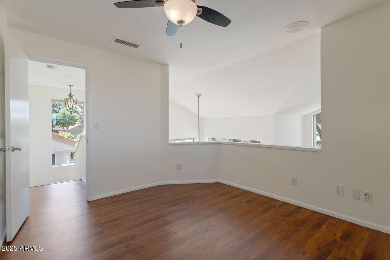 4020 E LAUREL Lane, Phoenix, AZ 85028 — photo 27 of 39